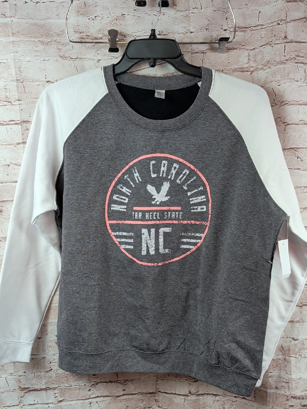North Carolina NC Crewneck Sweatshirt Salt Creek XL Nwt